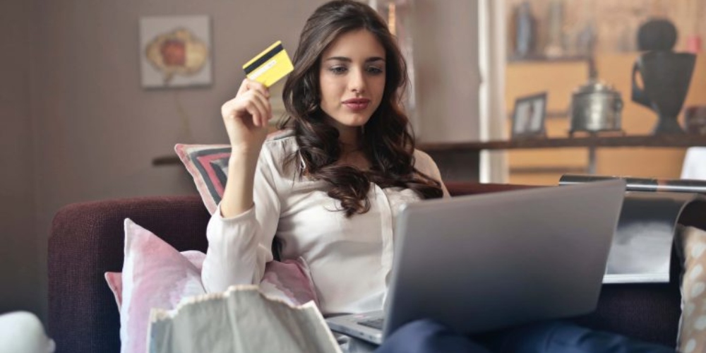 woman shopping online, virus, malware, norton 360 woman shopping online, virus, malware, norton 360