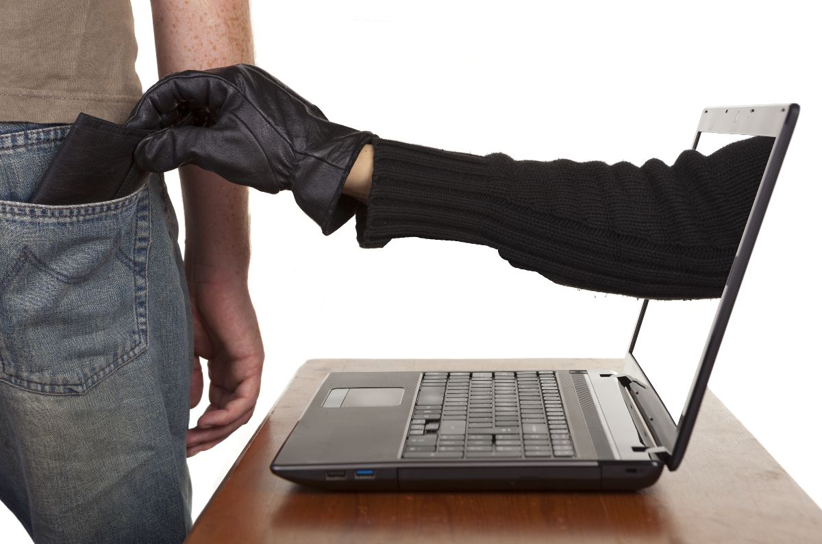 Phishing emails - Internet security software UK, email protection